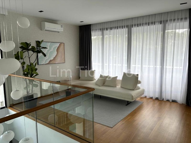 7 Bed Semi-Detached House (Landed) for Sale in  New Upper Changi Road - Image 11